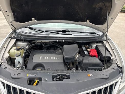 Used 2013 Lincoln MKX FWD image 28