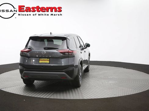 Used 2023 Nissan Rogue S AWD/4WD image 40