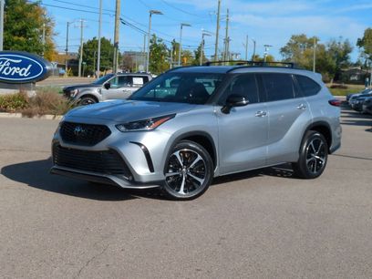 Used 2022 Toyota Highlander XSE