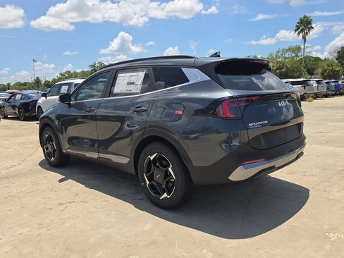 New 2027 Kia Sportage EX FWD image 6
