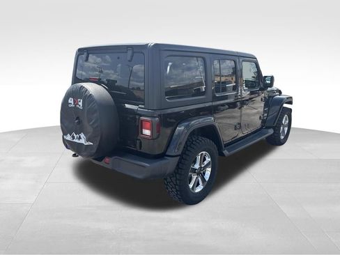 Used 2020 Jeep Wrangler Unlimited Sahara AWD/4WD image 7