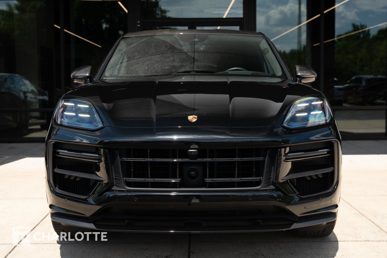 Used 2024 Porsche Cayenne Turbo GT AWD/4WD image 5
