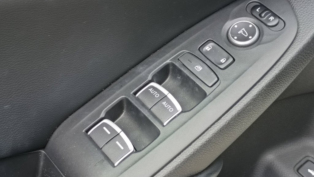 Used 2018 Honda Accord Touring image 18