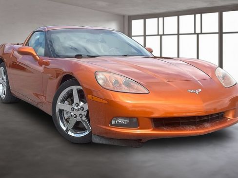 Used 2008 Chevrolet Corvette Coupe w/ Preferred Equipment Group RWD image 3