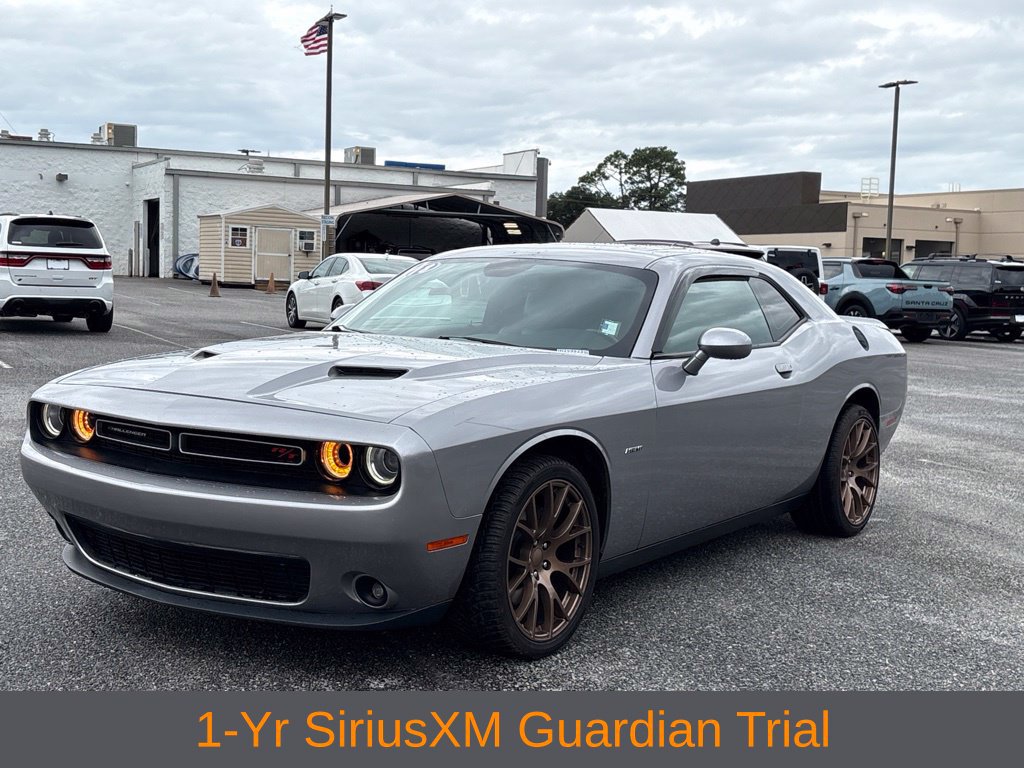 Used 2018 Dodge Challenger R/T Plus RWD image 8