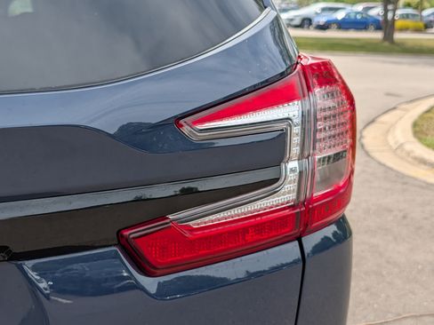 Used 2023 Subaru Ascent Onyx Edition AWD/4WD image 17