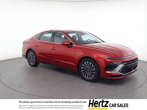 Used 2024 Hyundai Sonata SEL FWD image 1