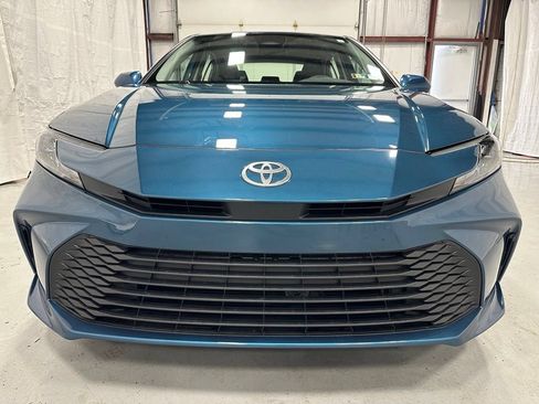 Used 2026 Toyota Camry LE FWD image 2