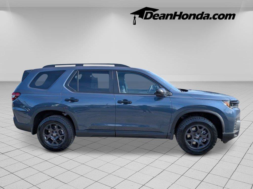 New 2026 Honda Pilot TrailSport image 6
