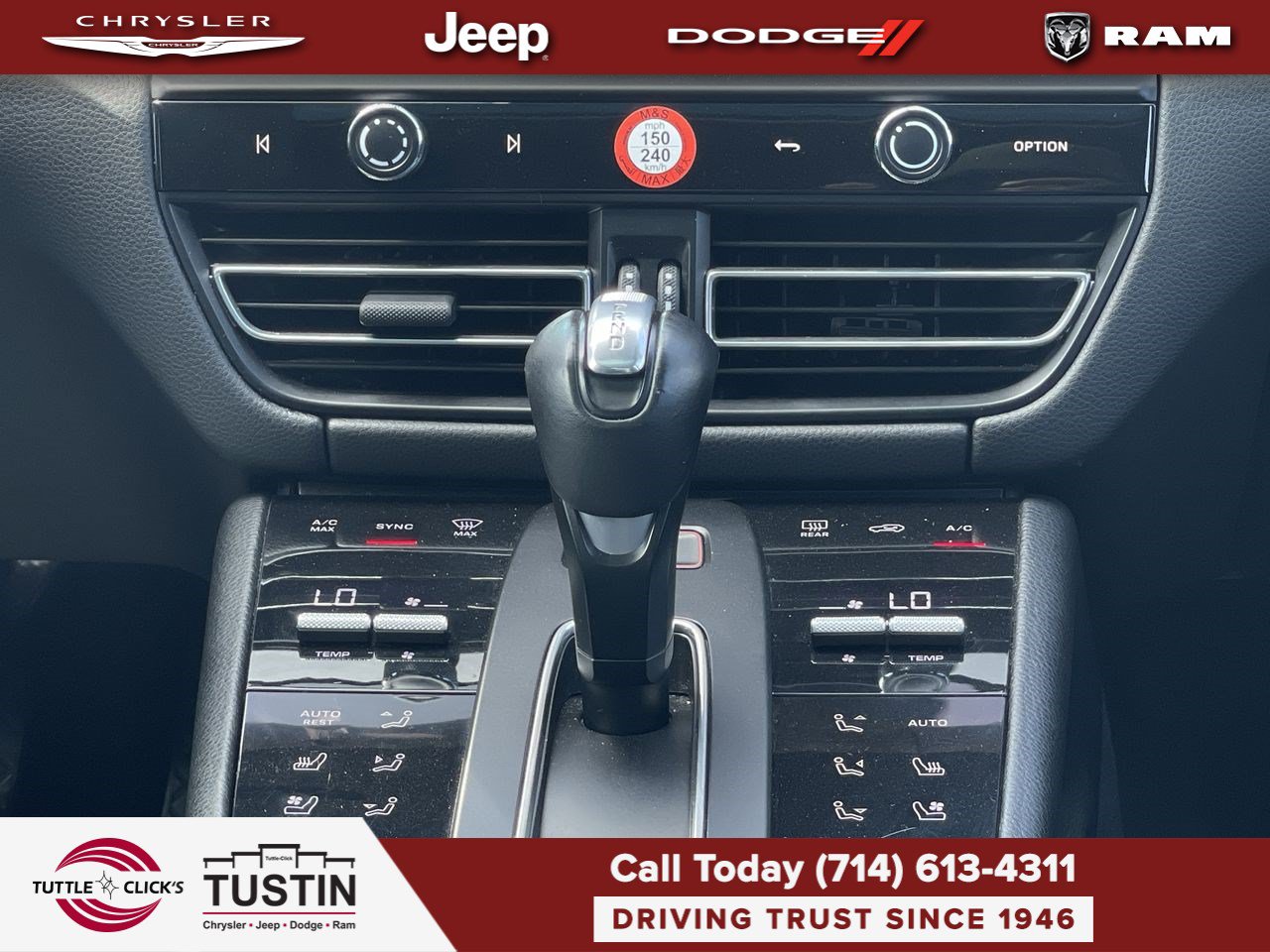 Used 2024 Porsche Macan AWD/4WD image 19