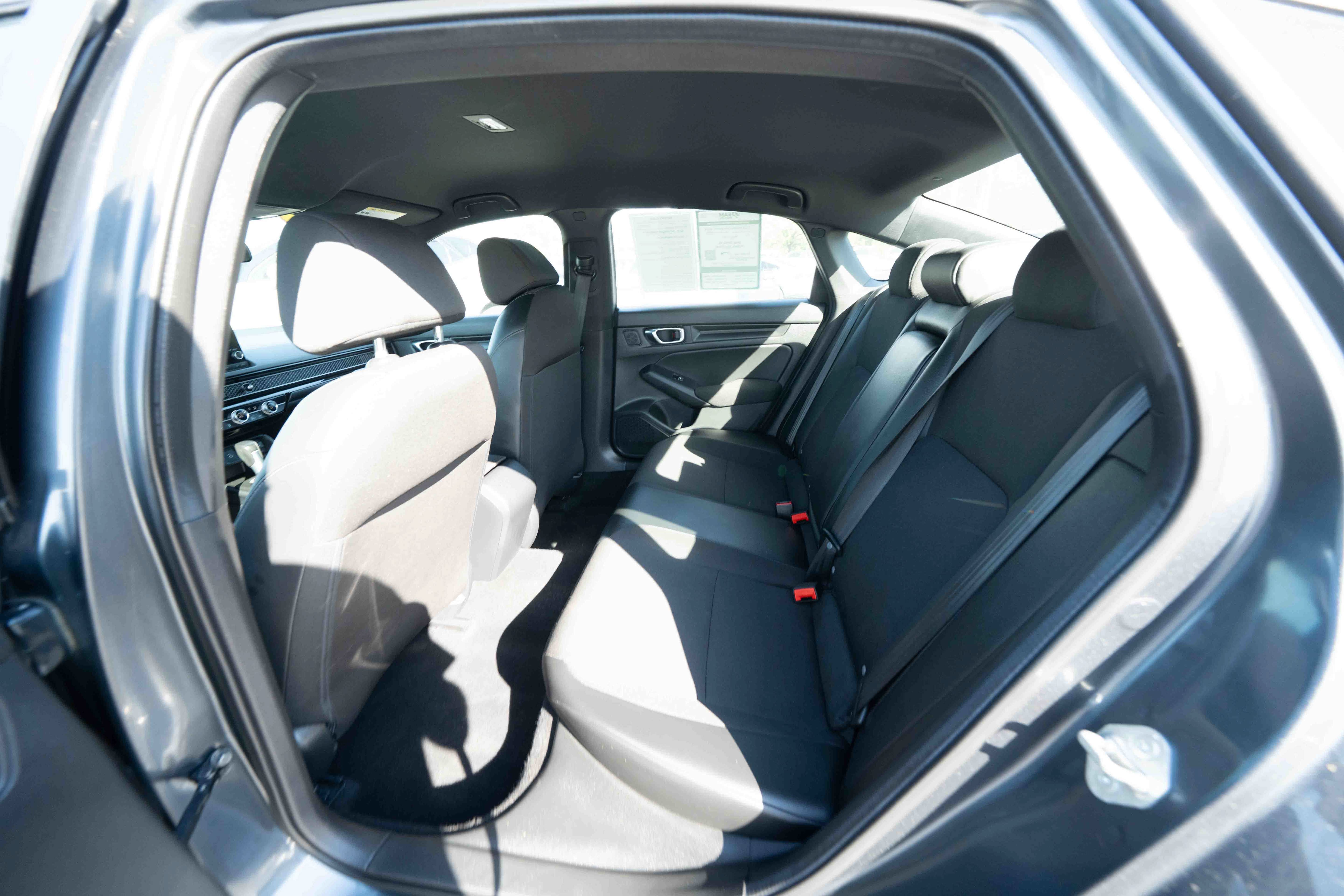 Used 2025 Honda Civic Sport image 23