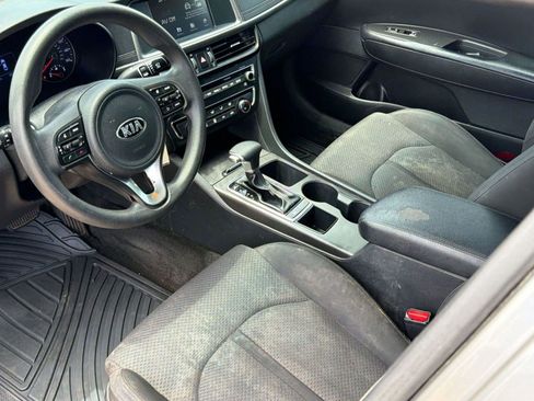Used 2018 Kia Optima LX FWD image 4