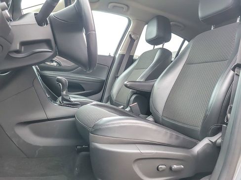 Certified 2019 Buick Encore Preferred w/ Safety Package image 7