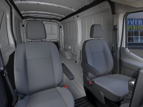 New 2026 Ford Transit 250 148 Medium Roof RWD image 10