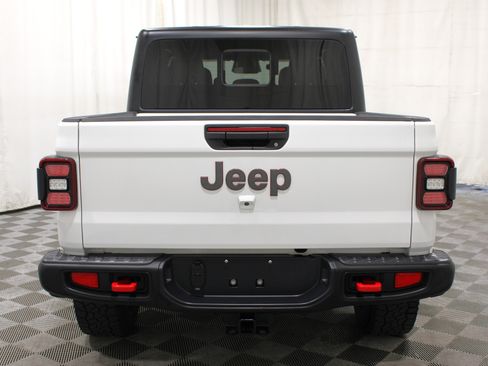 Used 2026 Jeep Gladiator Rubicon AWD/4WD image 29