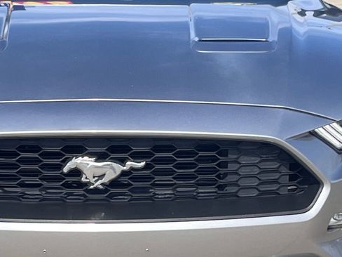 Used 2020 Ford Mustang Premium image 9