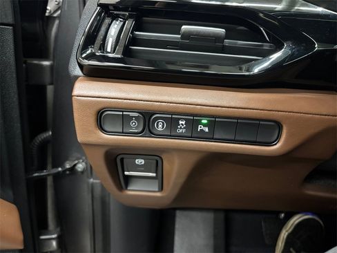 Certified 2023 Acura MDX SH-AWD w/ Technology Package image 27