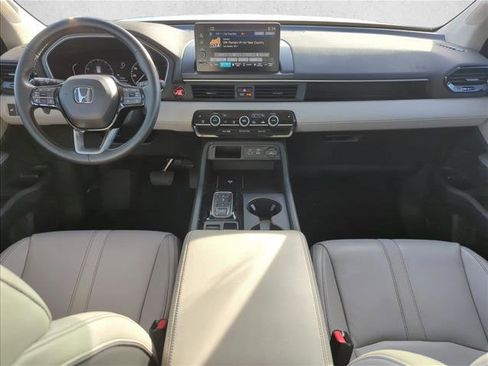 Used 2024 Honda Pilot EX-L image 23