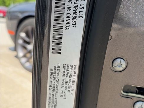 Used 2023 Dodge Challenger R/T Scat Pack w/ Plus Package RWD image 31