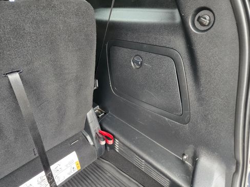 Used 2019 Ford Explorer XLT w/ Equipment Group 202A image 62