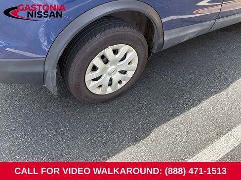Used 2020 Nissan Rogue Sport S FWD image 7