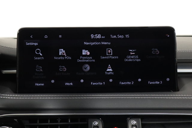 Used 2023 Genesis G70 2.0T RWD image 28