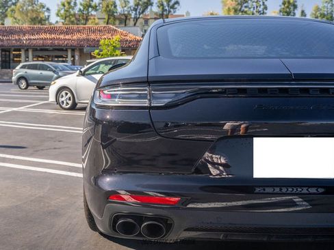 Used 2023 Porsche Panamera GTS image 52
