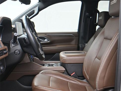 Used 2023 Chevrolet Tahoe High Country image 9