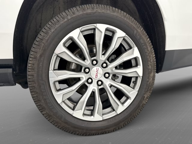 Used 2021 GMC Yukon XL Denali w/ Denali Premium Package AWD/4WD image 28