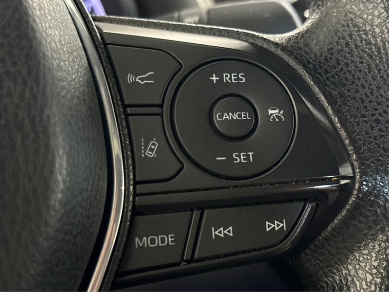 Used 2020 Toyota Camry LE w/ Sunroof Package FWD image 22