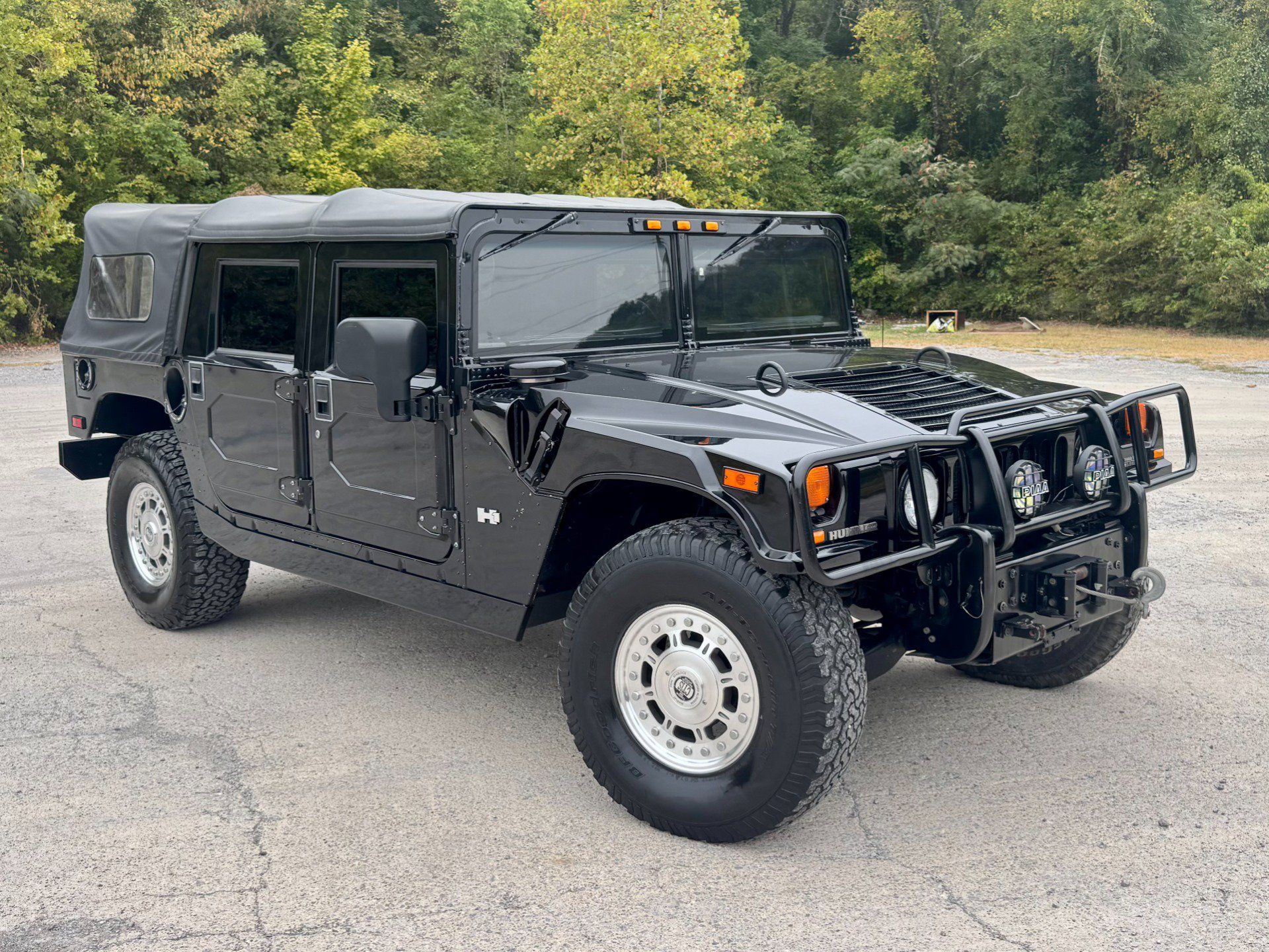 Used 2004 HUMMER H1 4-Door Open Top AWD/4WD image 1