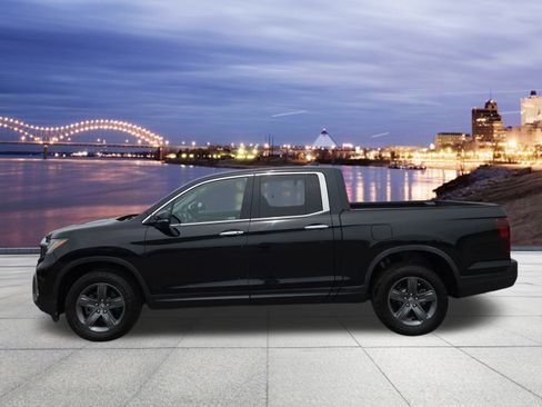 Used 2023 Honda Ridgeline RTL-E image 2