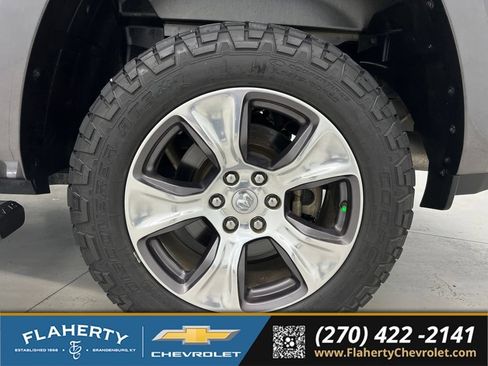 Used 2019 RAM 1500 Laramie AWD/4WD image 19