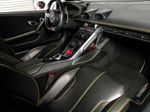 Used 2015 Lamborghini Huracan LP 610-4 image 67