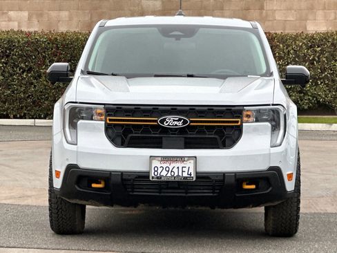 Used 2025 Ford Maverick Tremor image 9