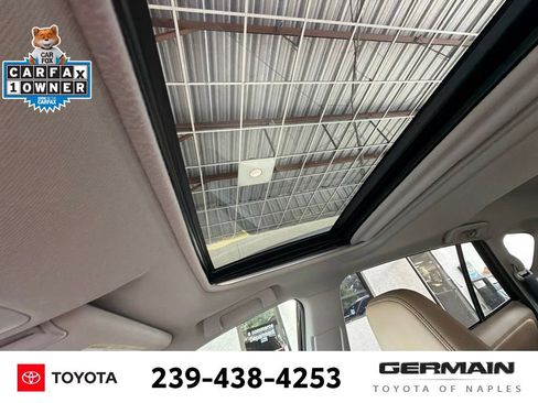 Used 2013 Toyota RAV4 Limited AWD/4WD image 21