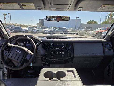 Used 2012 Ford F250 XL w/ PWR Equipment Group image 17