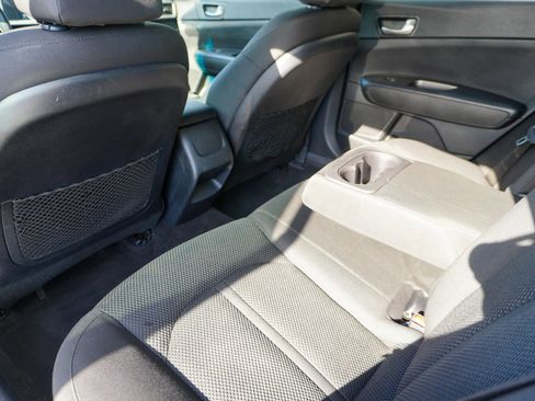 Used 2020 Kia Optima LX image 19
