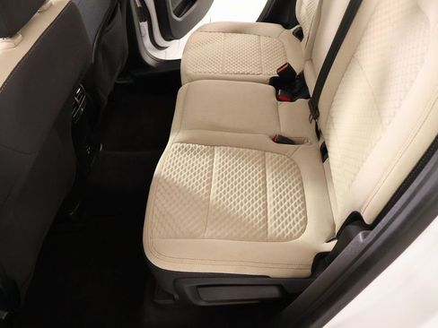 Used 2020 Ford Escape SE image 13