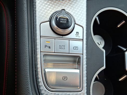 Used 2023 Genesis G70 2.0T w/ Sport Prestige Package image 15