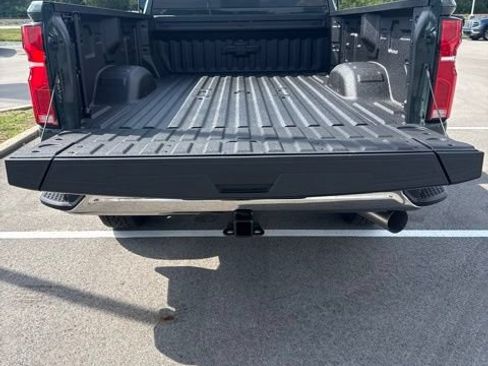 New 2026 Chevrolet Silverado 3500 LTZ w/ LTZ Premium Package AWD/4WD image 13