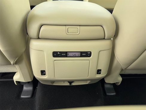 Used 2023 INFINITI QX80 Luxe w/ Cargo Package image 24