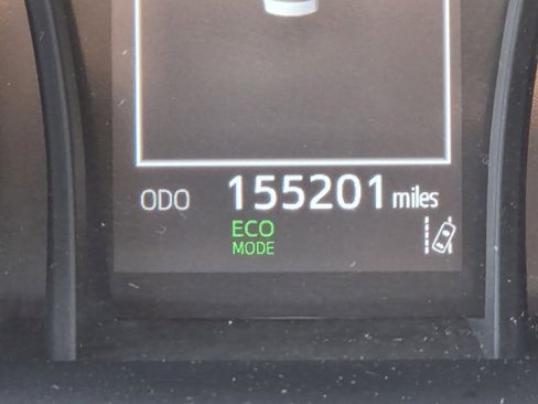 Used 2022 Toyota Camry LE image 21