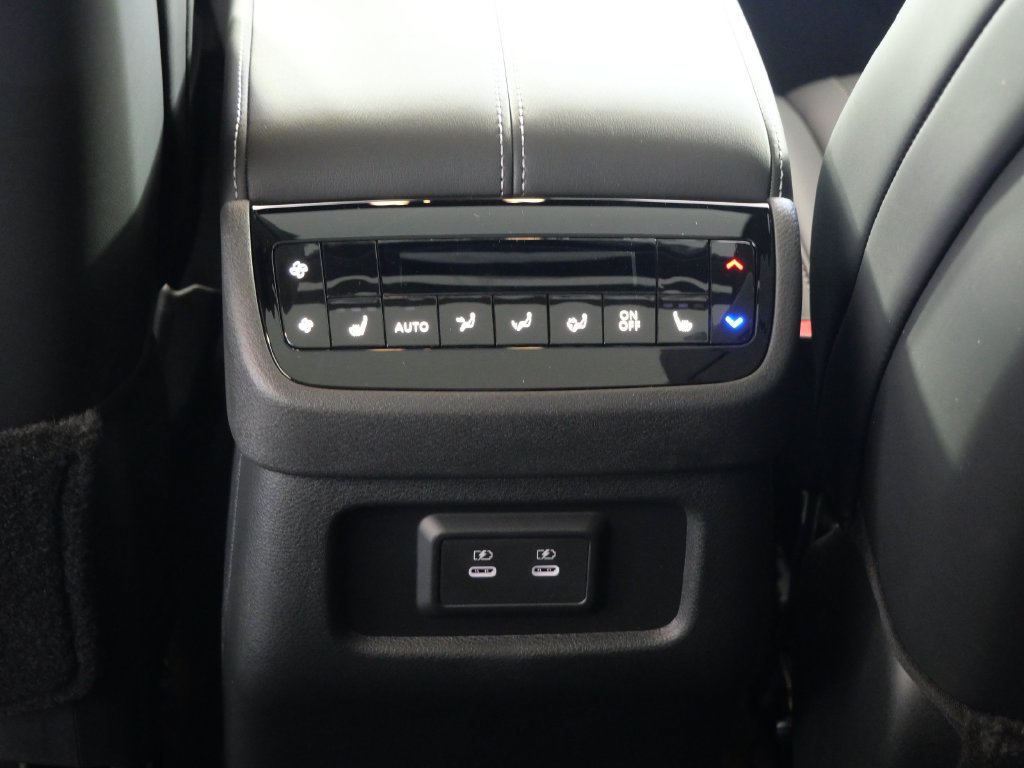 New 2027 INFINITI QX60 Sport AWD/4WD image 17