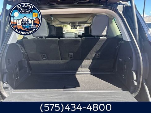 New 2025 Ford Expedition Active image 14