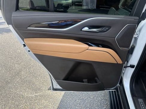 Used 2021 Cadillac Escalade Premium Luxury w/ Driver Assist Tech Package image 16