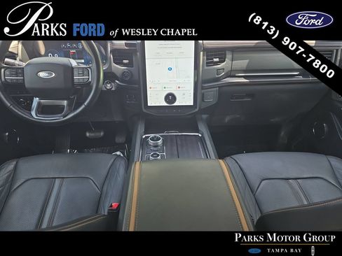 Certified 2023 Ford Expedition Platinum AWD/4WD image 11