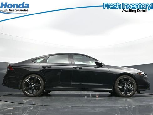 Used 2023 Honda Accord Sport image 38