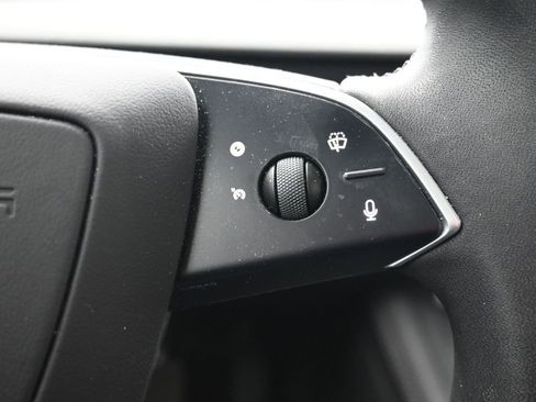 Used 2025 Tesla Model 3 Long Range image 13