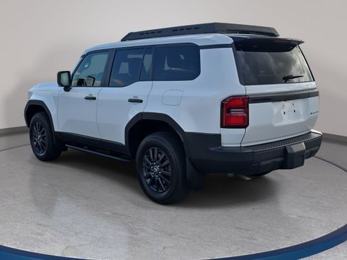 Used 2024 Toyota Land Cruiser 1958 image 7